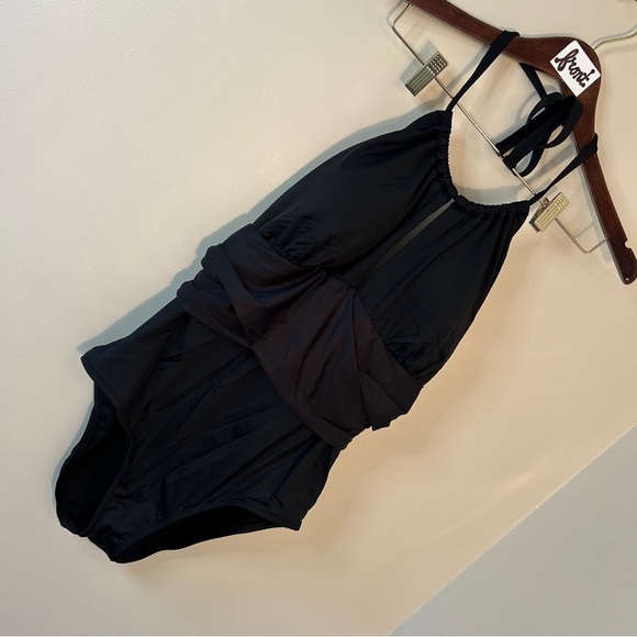 Mynah Black Halter Whole One Piece Swimsuit women's sz 16W - Picture 1 of 7